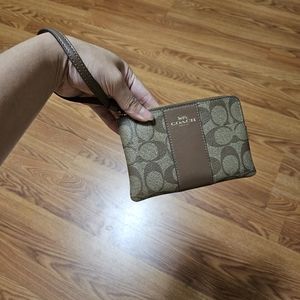 Coach Wrislet/Pouch/Wallet